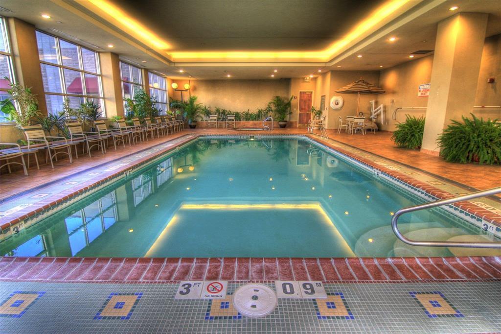 Hotel Topeka At City Center Facilidades foto