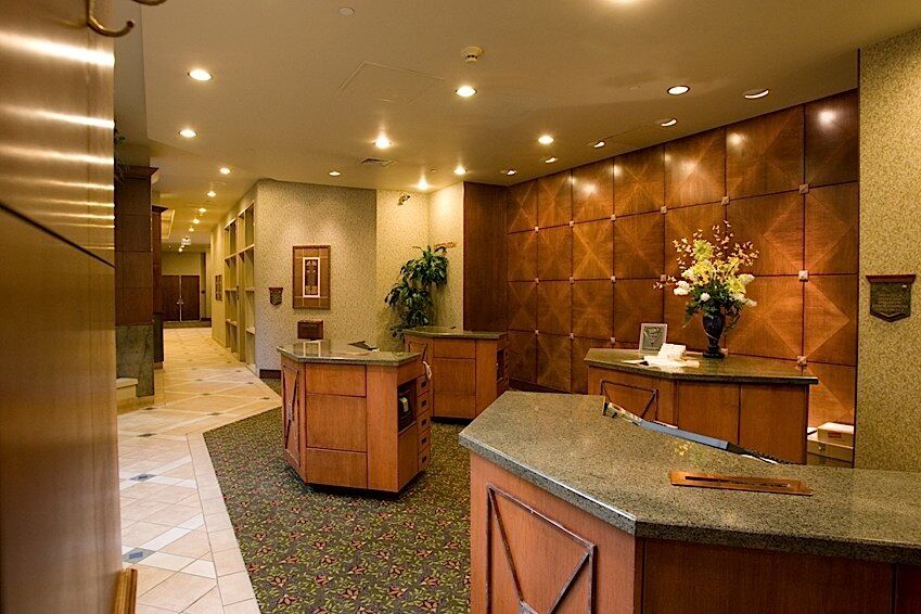 Hotel Topeka At City Center Exterior foto